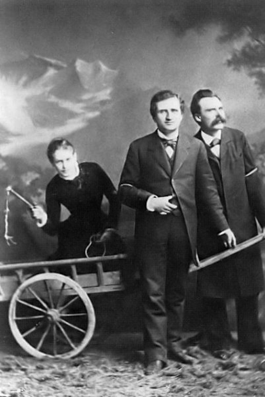 Lou Andreas Salomé con Paul Ree y F. Nietzsche